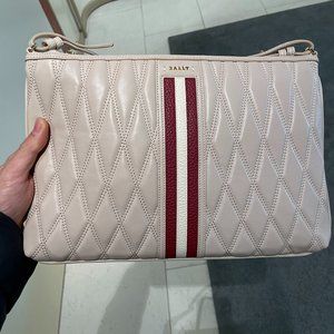 BALLY DILLA STRIPE QUILTED CLUTCH BAG
